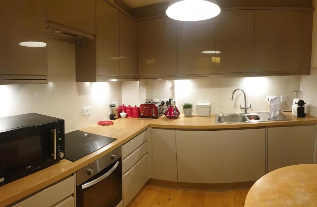 Double room with bathroom in central London - Vauxhall room 6